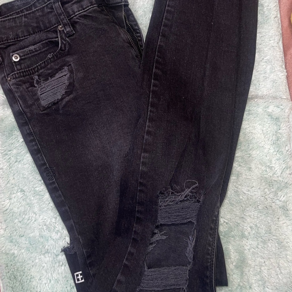 Ksubi Ripped Jeans - Picture 5 of 10